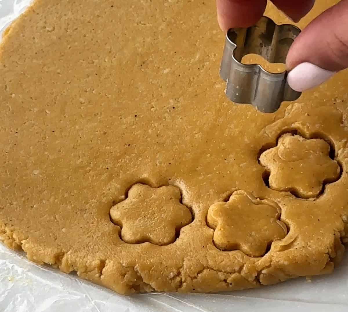 طرز تهیه شیرینی نخودچی عید