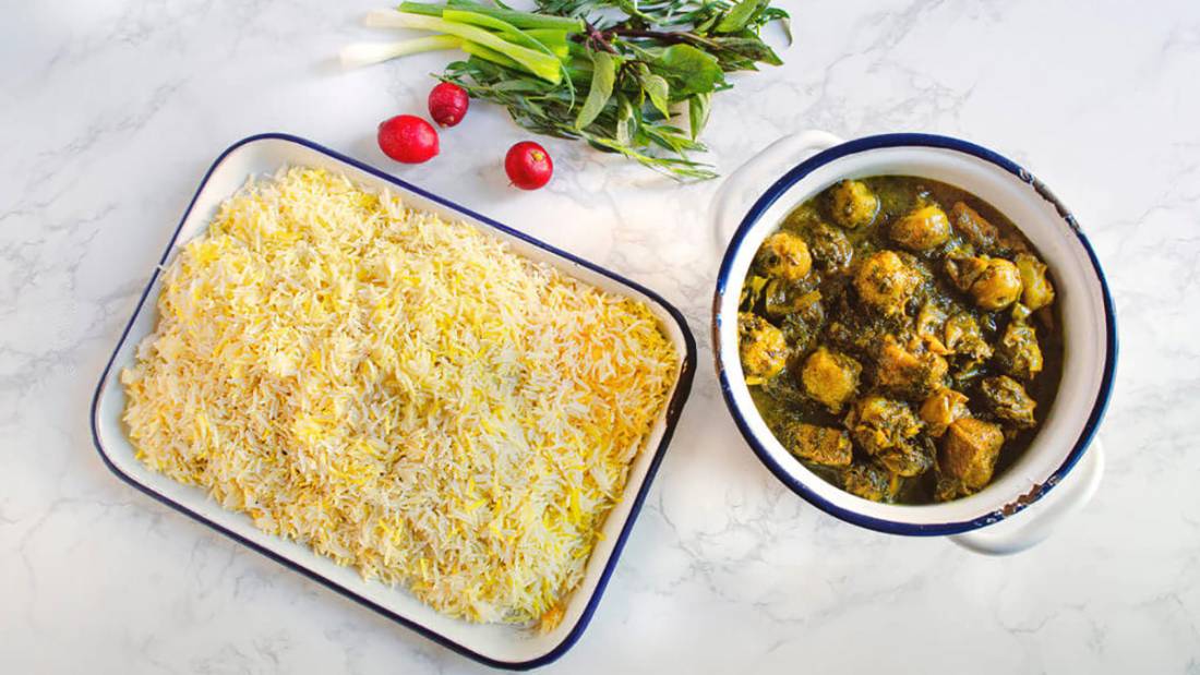 چگونه خورشت گوجه سبز درست کنیم