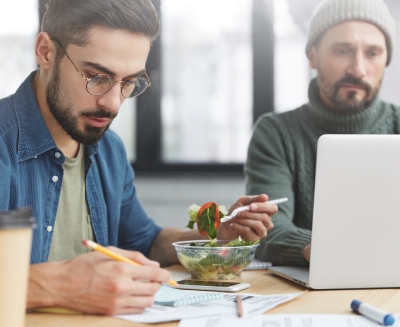 تغذیه سالم برای کارمندان