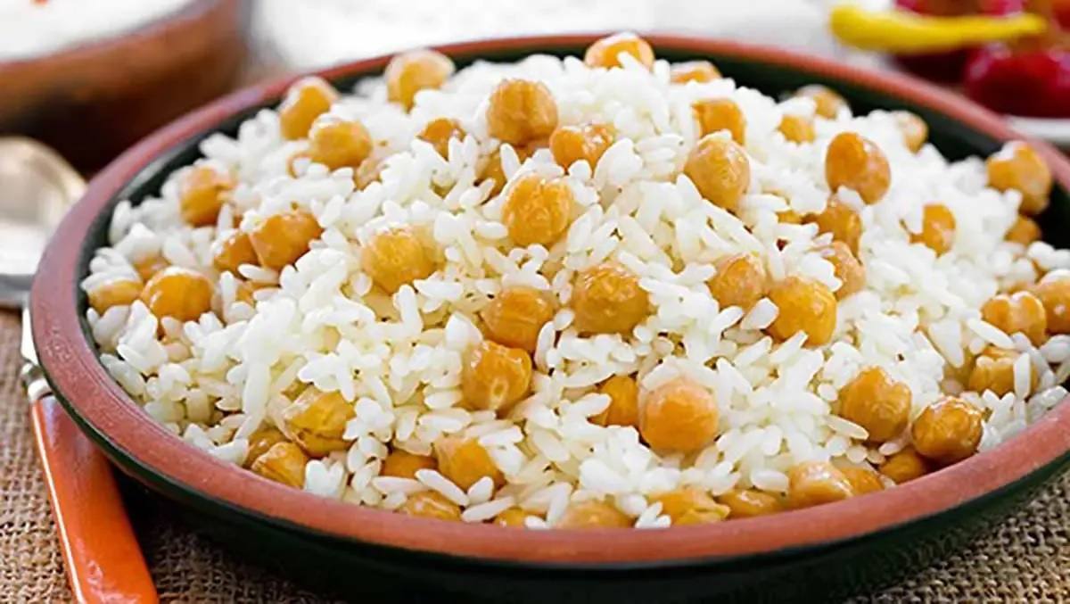 غذا با نخود و برنج