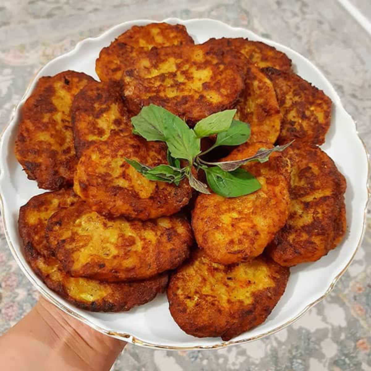 ناهار خوشمزه و سریع-کوکو سیب زمینی