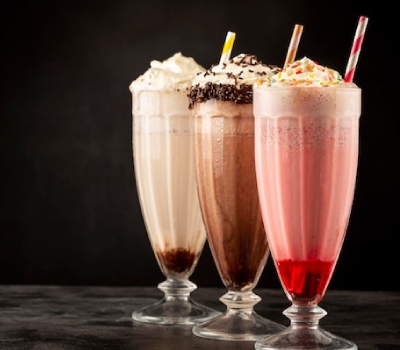 طرز تهیه انواع میلک شیک